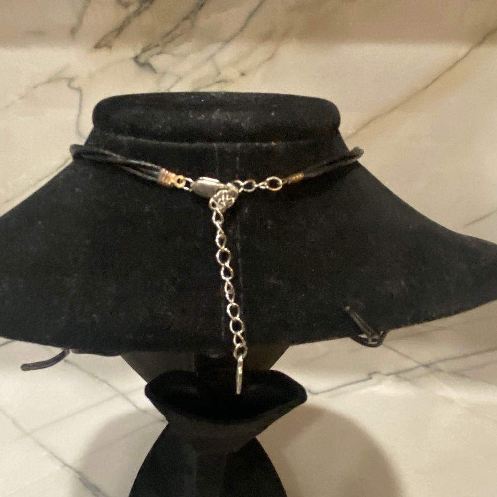Necklace - Picture 4 of 5